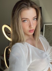 Фото проститутки Аня без предоплаты №2 в городе Александров